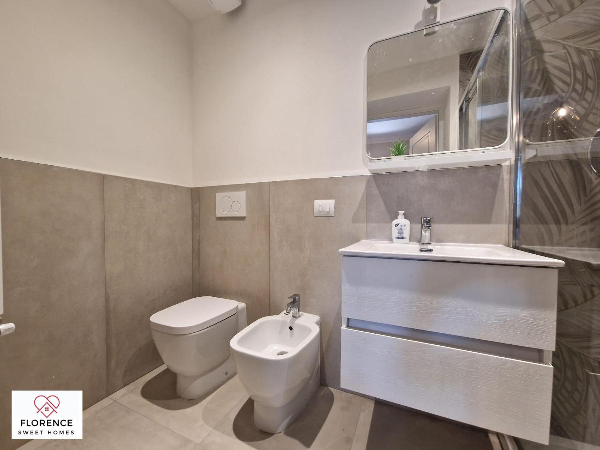 Lella Apartment With Free Parking By Florence Sweet Homes Florença Exterior foto